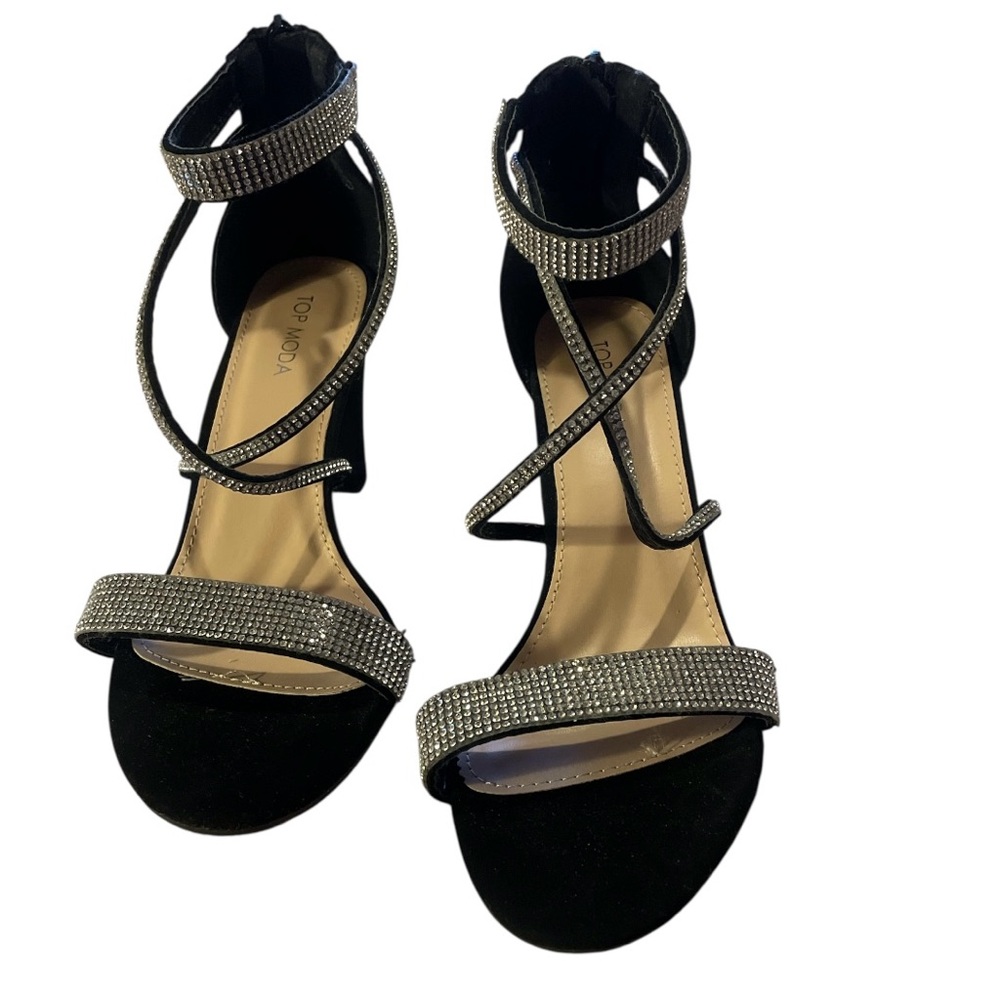 Top Moda Elegant Black Strappy Sandals